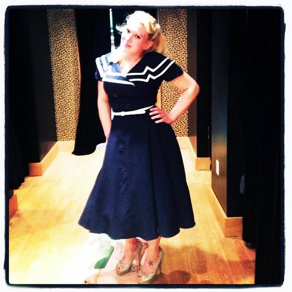 Meet your Posher, Holly jane - Picture 1 of 1